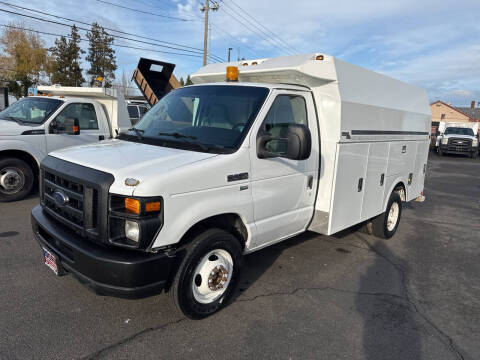 2010 Ford E-350