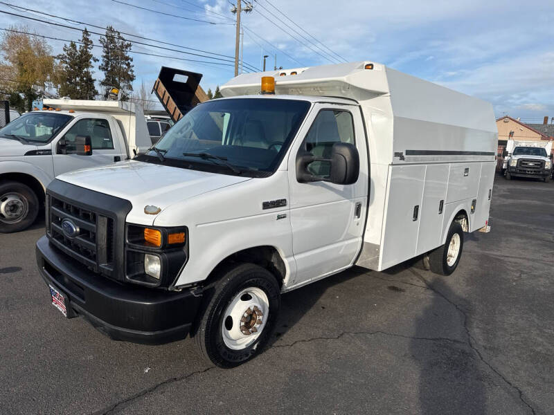 2010 Ford E-350