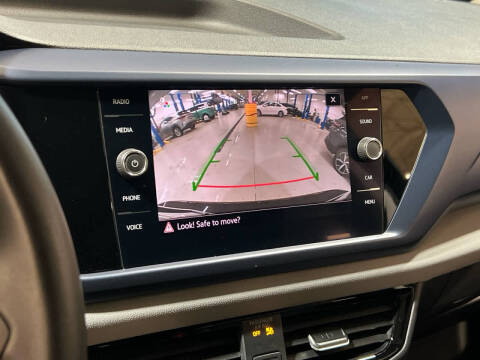 2022 Volkswagen Taos SE 4Motion