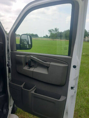 2021 GMC Savana 2500