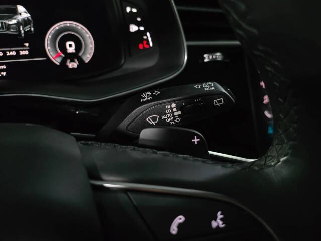 2024 Audi Q7 quattro Premium Plus 45 TFSI