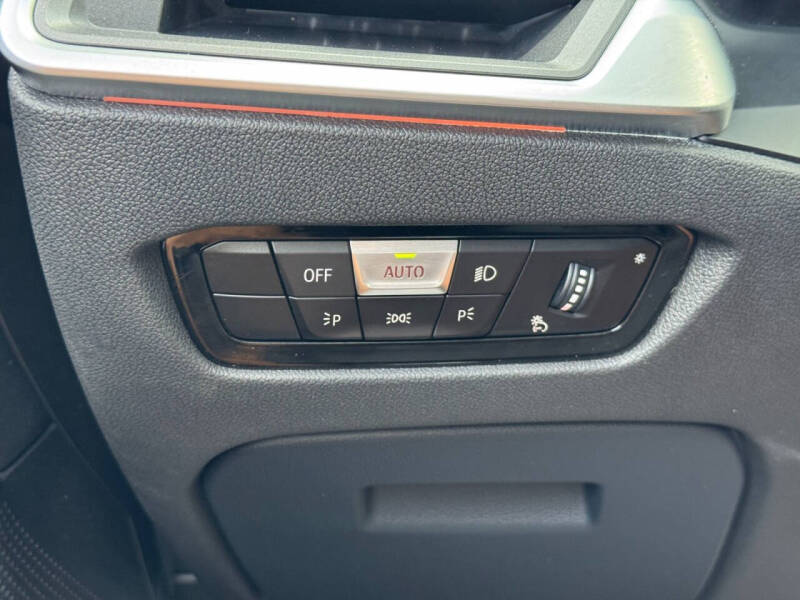 2021 BMW 3 Series 330i