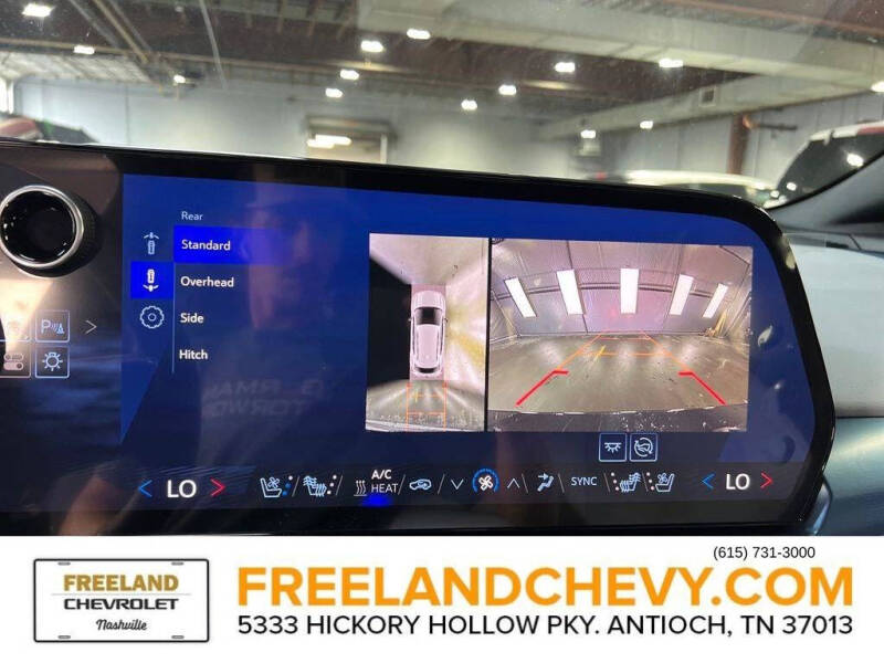 2025 Chevrolet Equinox EV LT 2