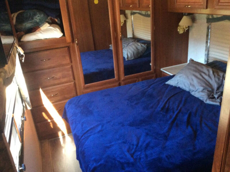 2003 Fleetwood Bounder