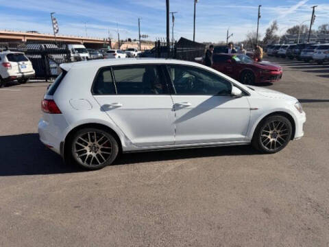 2016 Volkswagen Golf GTI SE