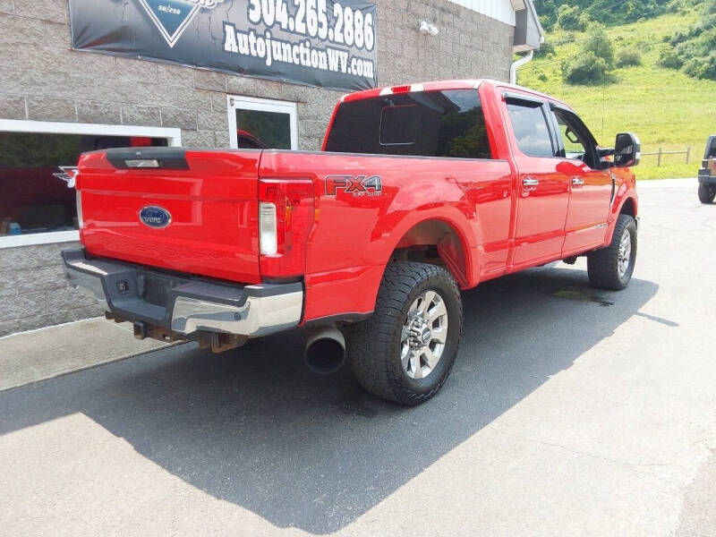 2017 Ford F-250 Super Duty Lariat