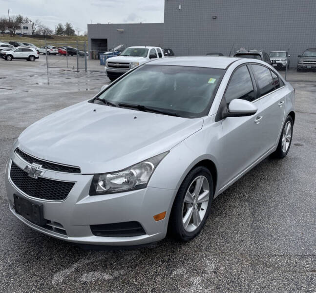 2014 Chevrolet Cruze for sale at QUAD CITIES AUTO SALES in Milan IL