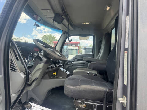2015 Kenworth T880