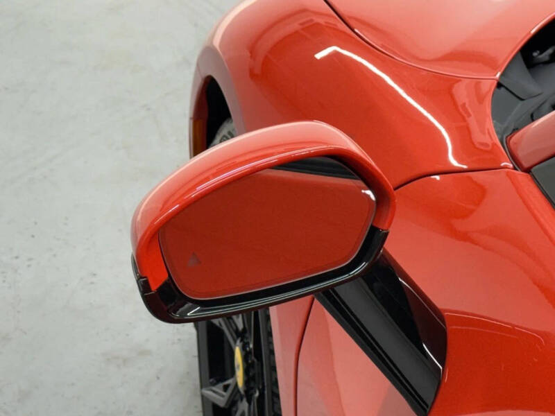 2024 Ferrari 296 GTS