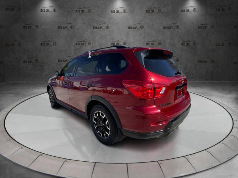 2019 Nissan Pathfinder SV