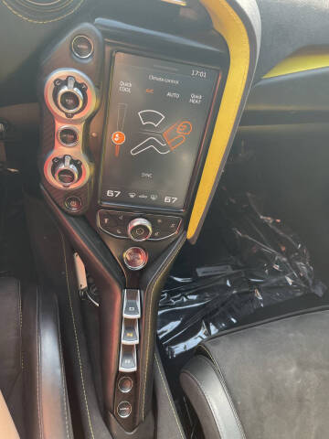 2018 McLaren 720S Performance