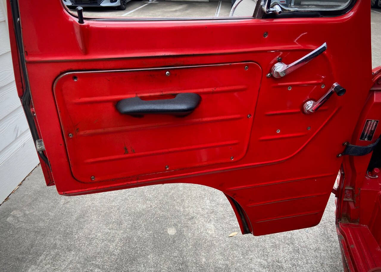 1961 Ford E-100 10