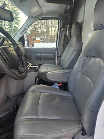 2022 Ford E-Series E-350 SD