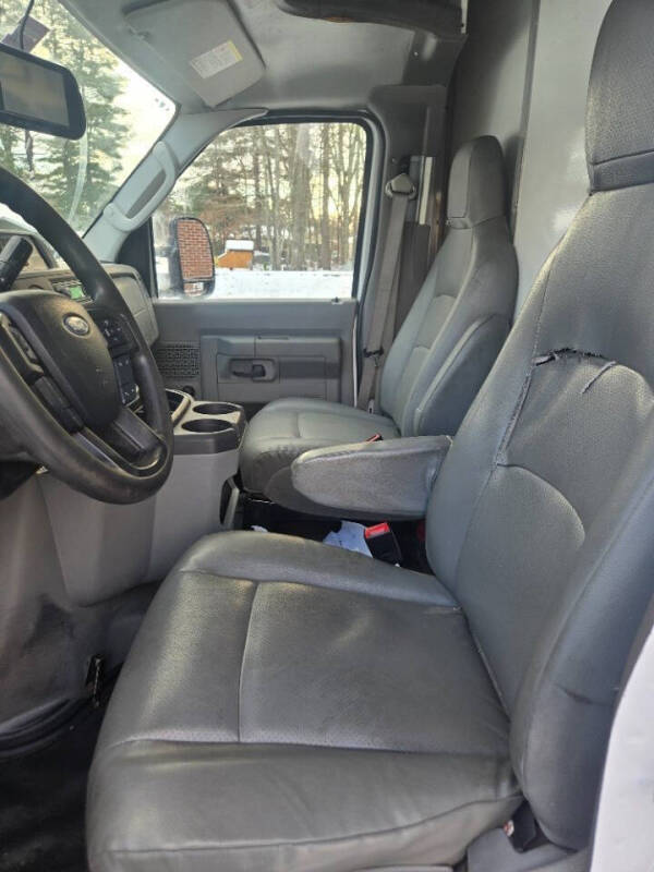 2022 Ford E-Series E-350 SD