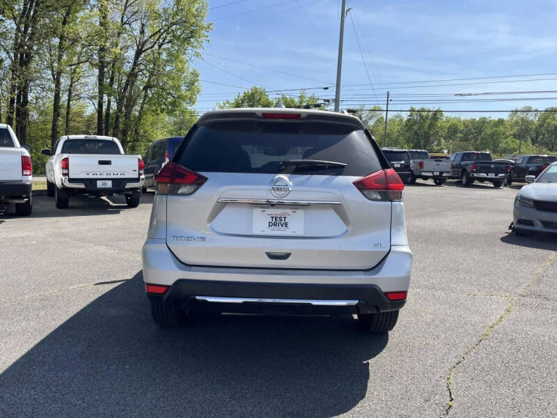 2018 Nissan Rogue SL