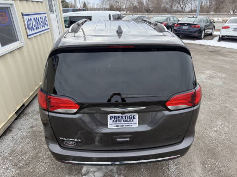 2018 Chrysler Pacifica Touring L