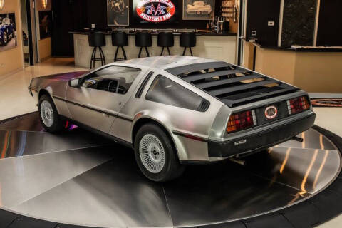 1981 DeLorean DMC-12