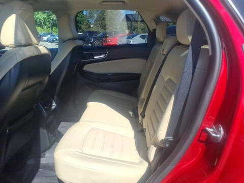 2020 Ford Edge SEL