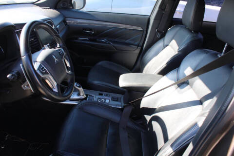 2020 Mitsubishi Outlander PHEV SEL