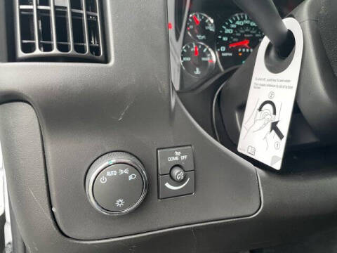 2025 Chevrolet Express 2500