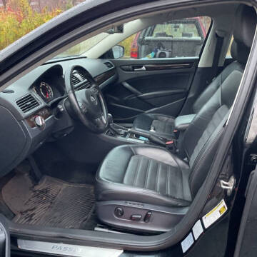 2015 Volkswagen Passat 1.8T SEL Premium