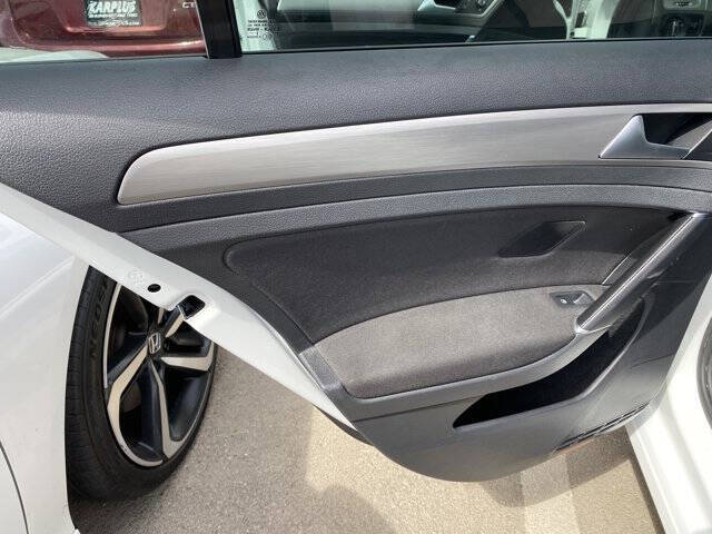2016 Volkswagen Golf