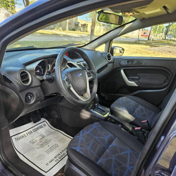 2012 Ford Fiesta SE