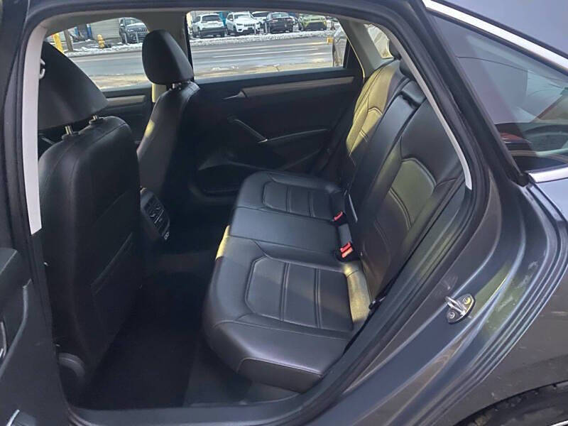 2022 Volkswagen Passat SE