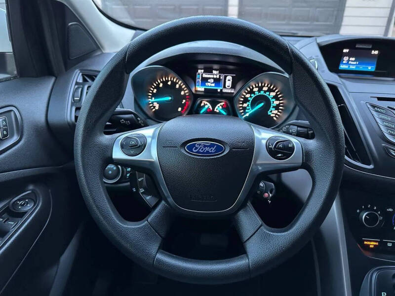 2016 Ford Escape SE
