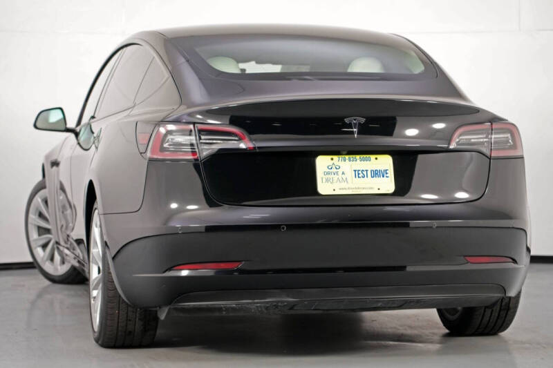 2021 Tesla Model 3 Standard Range Plus