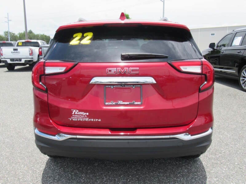 2022 GMC Terrain SLT