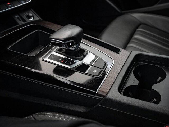 2023 Audi Q5 quattro Premium 40 TFSI