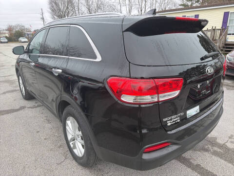 2017 Kia Sorento LX