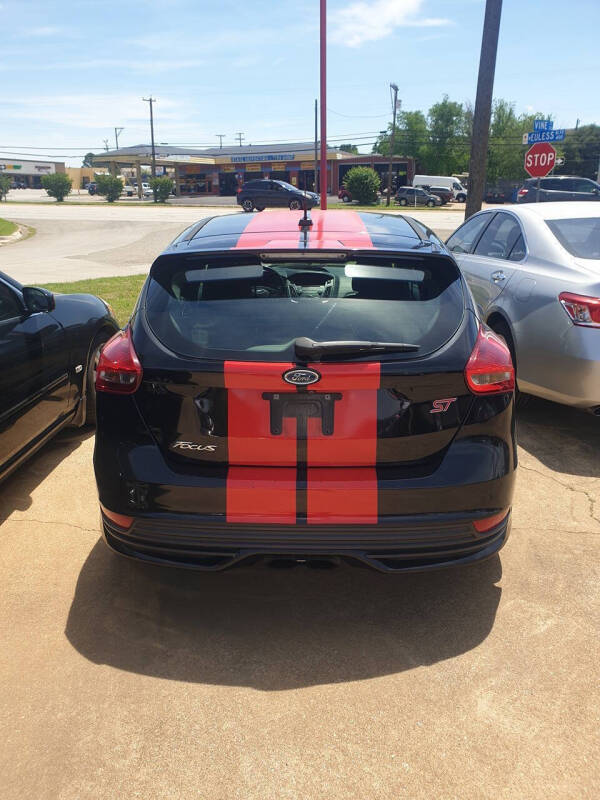 2016 Ford Focus ST