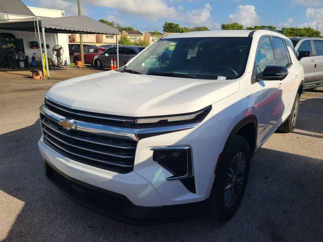 2024 Chevrolet Traverse LT