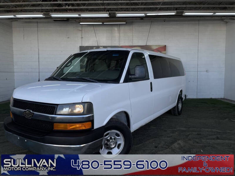 2014 Chevrolet Express Passenger LS's photo