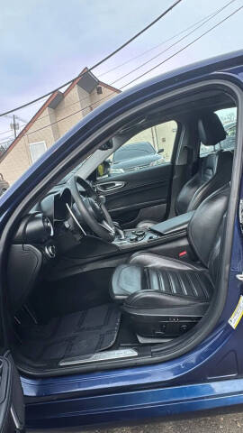 2019 Alfa Romeo Giulia Ti Sport Carbon