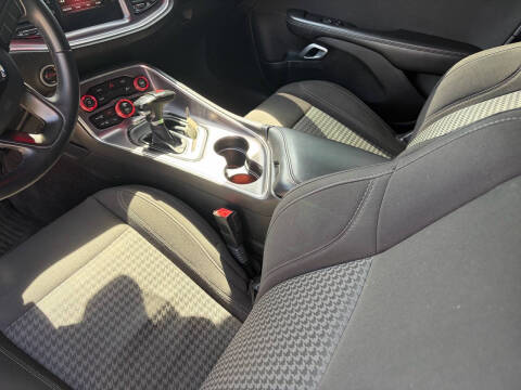 2017 Dodge Challenger R/T