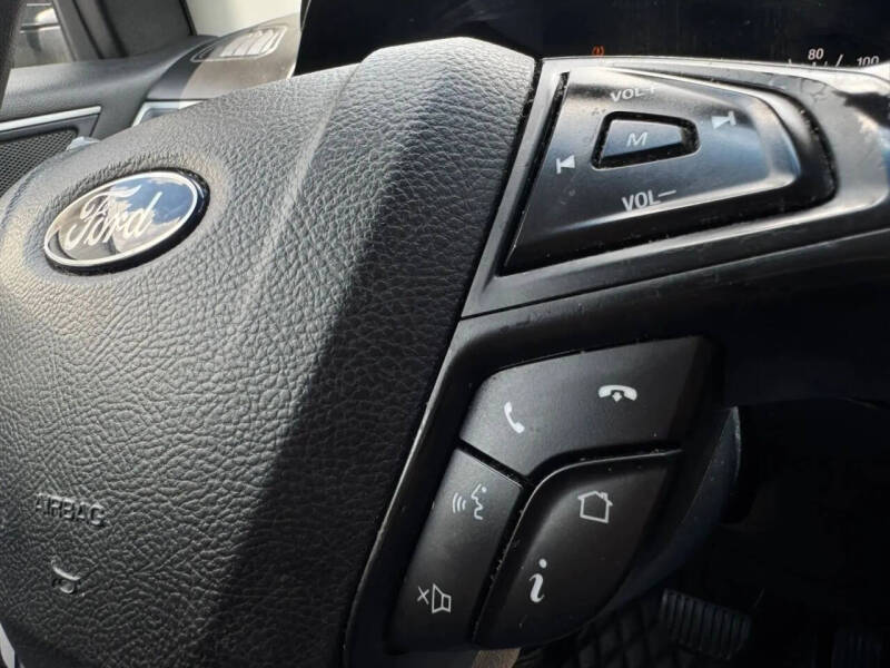 2019 Ford Edge SE
