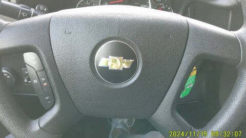 2022 Chevrolet Express 2500