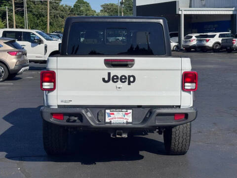 2021 Jeep Gladiator Willys