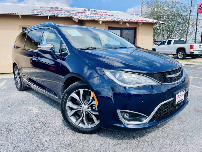 2017 Chrysler Pacifica for sale at CAMARGO MOTORS in Mercedes TX