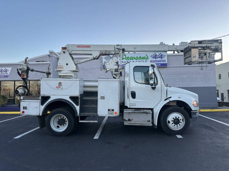 2015 Freightliner M2 106