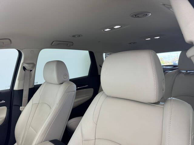 2024 Buick Enclave Essence