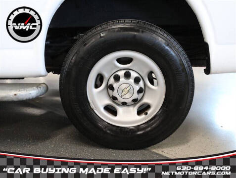 2022 Chevrolet Express 2500