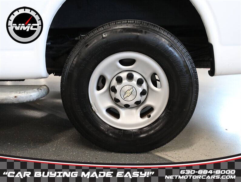 2022 Chevrolet Express 2500