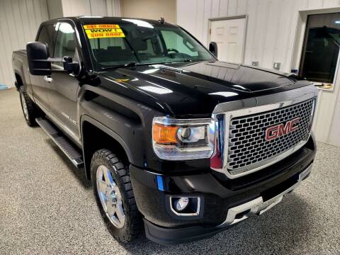 2015 GMC Sierra 2500HD for sale at LaFleur Auto Sales in North Sioux City SD