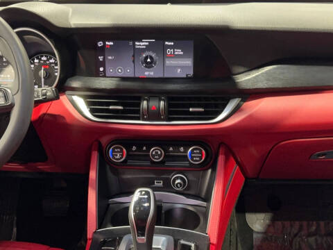 2020 Alfa Romeo Stelvio Sport