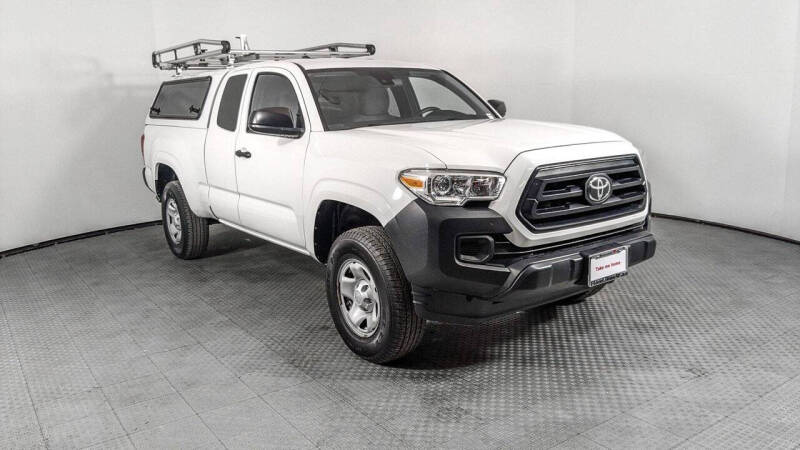 2022 Toyota Tacoma SR