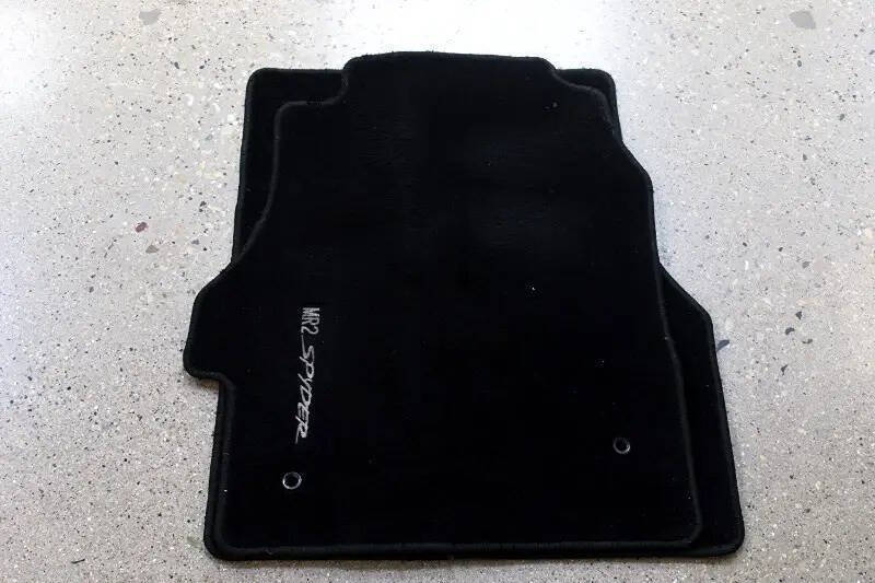 2004 Toyota MR2 Spyder